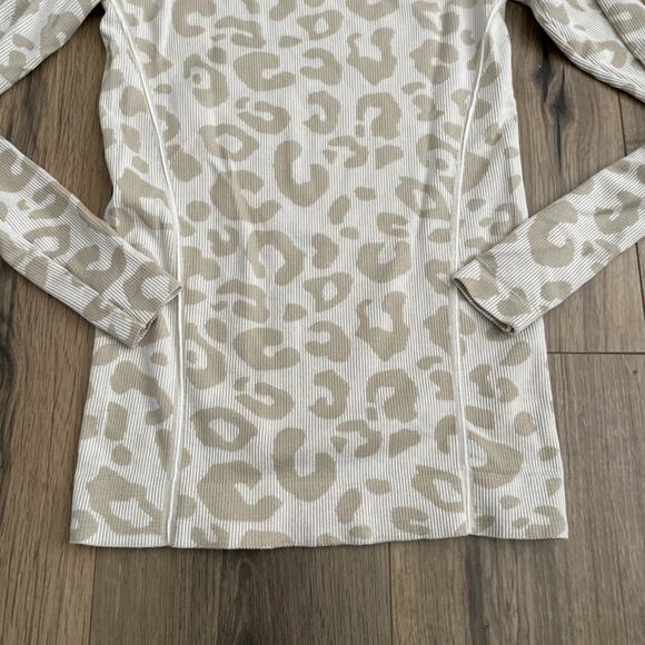 Sweaty Betty White Cream Glisten Seamless Long Sleeve Top Size UK XS US 4 - Picture 6 of 16